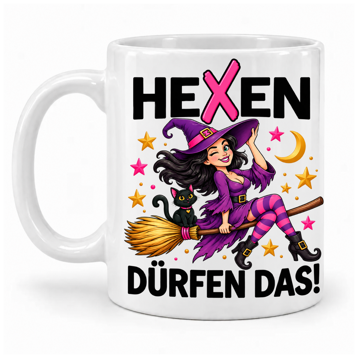 Weiße Tasse „Hexen dürfen das!“ mit zwinkernder Hexe und schwarzer Katze auf einem Besen, Mond und Sternen, Griff links